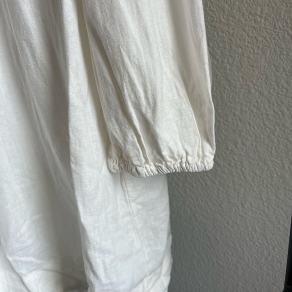 FREE PEOPLE | Linen Blend Clover Pintuck Linen Blend Tunic in White | Size S - Picture 6 of 11